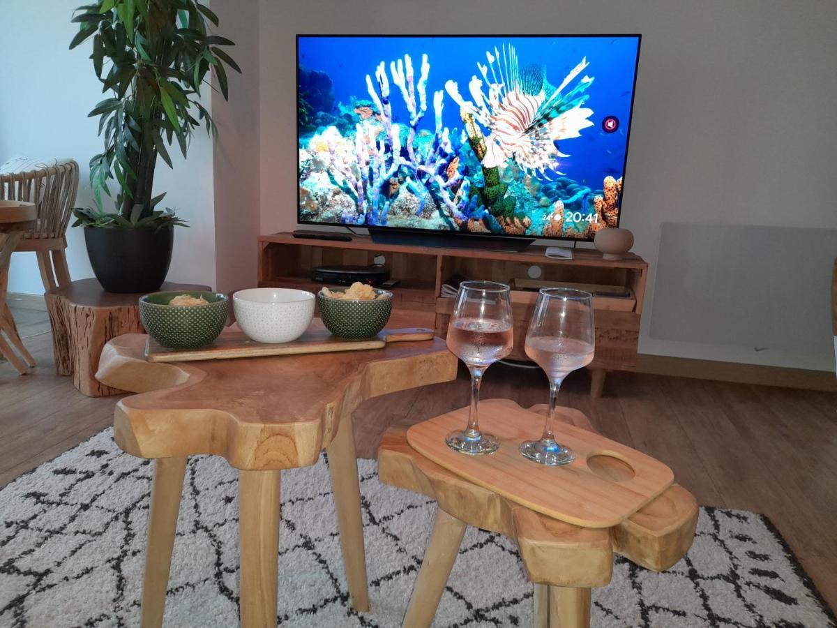 Marina Bella Apartment Cogolin Bagian luar foto