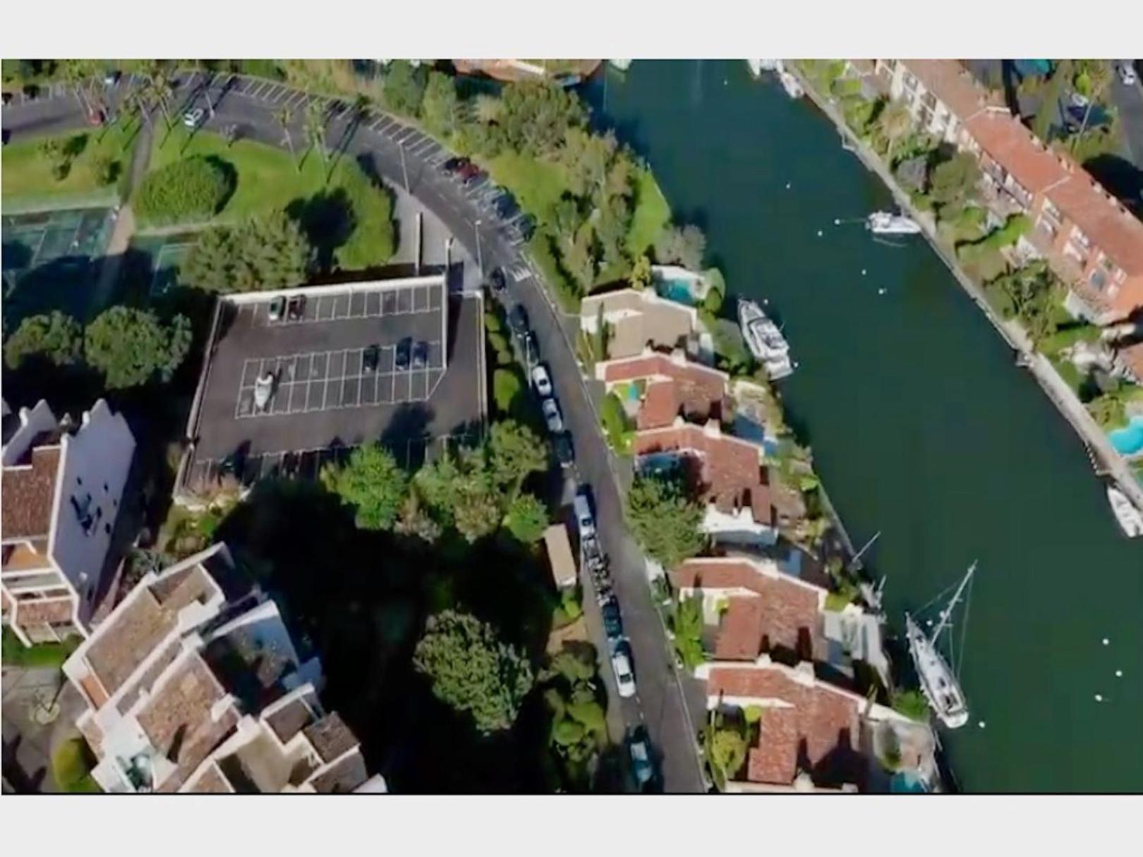 Marina Bella Apartment Cogolin Bagian luar foto